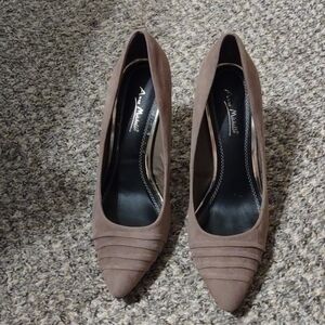 Anne Michelle suede heels